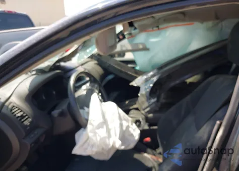 2016 Nissan Altima 2.5/S/Sv/Sl/Sr from USA, damaged, VIN 1N4AL3AP0GN329115